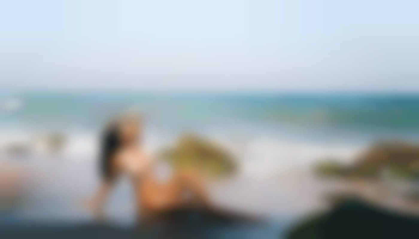 Comment les soirées méditerranéennes favorisent-elles les rencontres libres ?